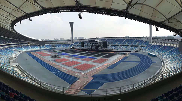 體育館這類大型聲場的擴聲係統技術上有什麽要求？