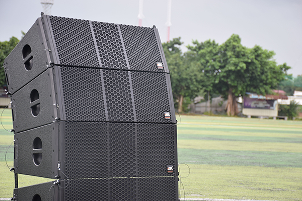 戶外線陣音響 當然會貴一點【廣東】